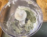 Une image de l'étape 1 de Sauce salade moutarde crème feta figue.