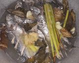 Foto langkah ke 2 dari resep Resep tradisional ikan pindang/ikan cue.