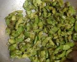 চিচিঙ্গা পোস্ত(chichiga posto recipe in bengali) রেসিপির ধাপ 2 ছবি