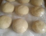 A picture of step 5 of Hamburger buns.