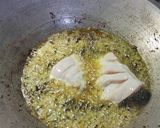 Foto langkah ke 2 dari resep Nasi Kuning Ayam Crispy.