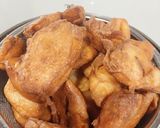 A picture of step 5 of Crispy Honey Glazed Plaintain/Banana Fritters.