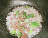 A picture of step 1 of Peri peri poha.