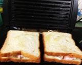 A picture of step 4 of Malai sandwich.