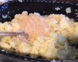 Une image de l'étape 5 de Écrasée de pommes de terre gratinée aux deux fromages.