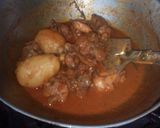 A picture of step 37 of Kulcha and bhuna chicken masala.