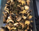Une image de l'étape 5 de Champignons de Paris rôtis aux herbes aromatiques.