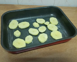 Foto del paso 3 de la receta: ✅🗣📢 Sepia con patatas y cebolla a la cerveza y perejil