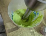 Foto del paso 2 de la receta: Burritos frescos con salsa de aguacate