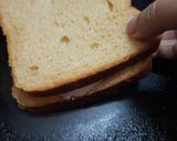 A picture of step 4 of Toasted Brown Bread.