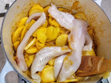 Sopa de patatas y pescado {con un toque marroquí}