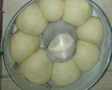 Foto langkah ke 4 dari resep Roti Sobek "LumPuk (lumer dan empuk).