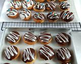 Foto langkah ke 8 dari resep Bomboloni Tower.