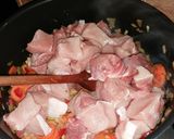Pas rețetă Gulaș cu cartofi și cărniță de porc 2 fotografie