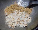 A picture of step 8 of Strawberry khoya hearts.