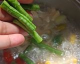 Foto langkah ke 2 dari resep Sayur Asem Kuah Bening.