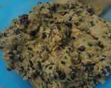 Foto langkah ke 3 dari resep Chewy Chocochip Cookies.
