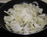 Foto del paso 1 de la receta: Hígado de cordero encebollado