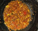 A picture of step 3 of Aloo methi matar ki sabzi.