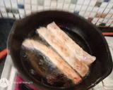 A picture of step 4 of Spring rolls.