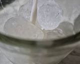 Foto langkah ke 2 dari resep Minuman Es Jahe Susu.