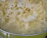 Foto langkah ke 3 dari resep Lontong Mie Surabaya.
