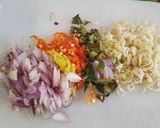 Foto langkah ke 1 dari resep Sambal Matah Bali.