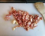 A picture of step 2 of Cheddar Carbonara.