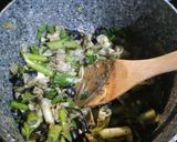 A picture of step 5 of Grilled Chicken with Artichokes and Olives.