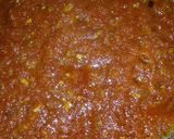 A picture of step 11 of Aalu Ka Paratha with Tamater ki chatni.