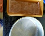 A picture of step 3 of Mango Sooji Cake.