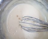 ஸ்டீம்டு  வெண்ணிலா ரோஸ் மில்க் கப் கேக் (Steamed vanila rosemilk cupcake recipe in tamil) ரெசிபி ஸ்டேப் 7 புகைப்படம்
