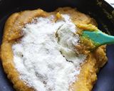 A picture of step 2 of Besan modak.