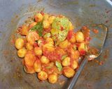 Foto langkah ke 3 dari resep Balado Telur Puyuh Kentang Udang dan Petai.