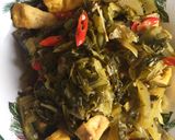 Foto langkah ke 3 dari resep Ikan Kembung masak Sayur Asin dan Tahu.