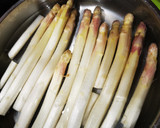 Foto del paso 3 de la receta: Espárragos blancos cocidos