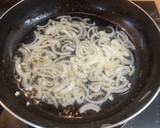 Foto del paso 3 de la receta: Judías verdes con patatas, cebolla y aceite de oliva virgen