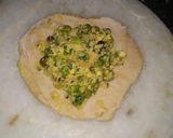 A picture of step 6 of Peas chana dal paratha.