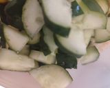 Foto del passaggio 2 della ricetta 125👩🏻‍🍳Insalata di Riso con Cetriolo, Tonno e Mais
