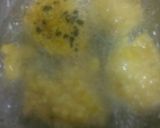 A picture of step 5 of Murmura pakode.