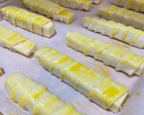 Foto langkah ke 2 dari resep Cheese roll.