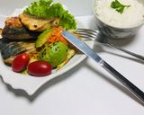 Foto del paso 2 de la receta: Pescado frito con arroz ensalada!!