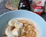 Foto langkah ke 2 dari resep Oatmeal topping pisang madu.