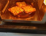 A picture of step 3 of Open bread pizza.
