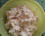 Foto langkah ke 1 dari resep Bolu singkong karamel kukus.