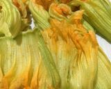 A picture of step 1 of Squash Florets.