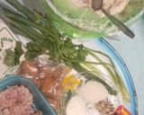 Foto langkah ke 1 dari resep Bakso Cuanki Ayam Komplit (Resep Chef Devina Hermawan).