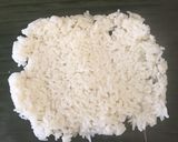 Foto langkah ke 3 dari resep Nasi Uduk Bakar Ayam Suwir Pedas.