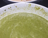 Foto del paso 6 de la receta: Salmón escalfado con crema de espinacas al coco