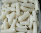 Hình bước làm 2 của món Tokbokki nhà làm